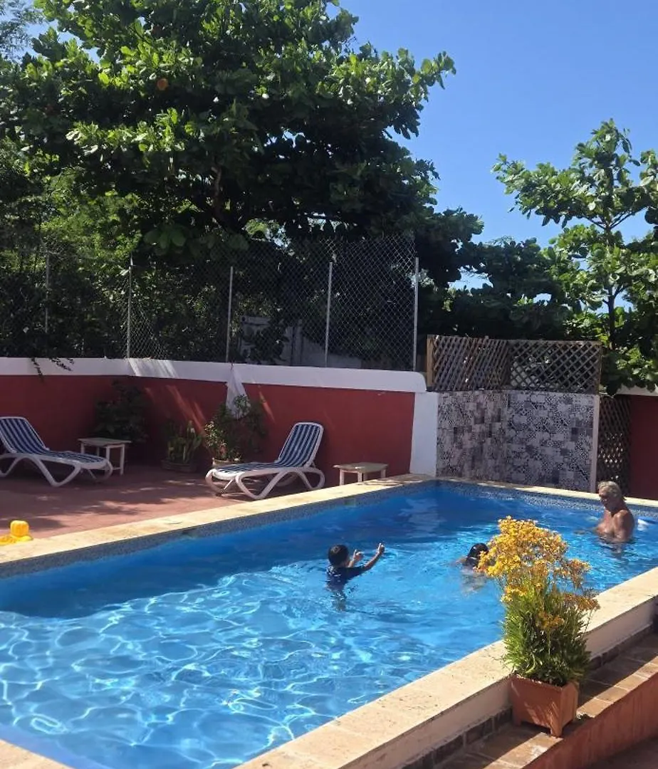 Villa Kiki Ensenada Punta Rucia Pensión